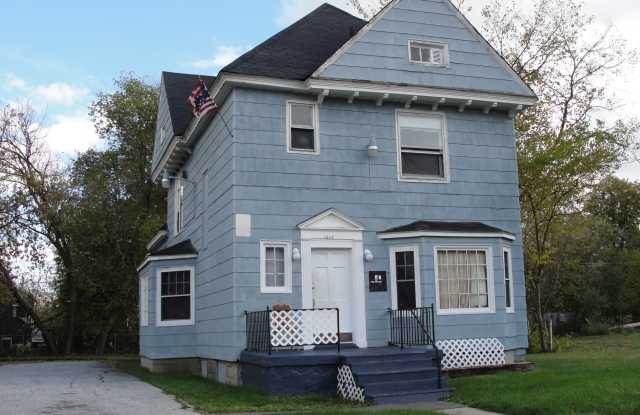 1216 Sheridan Ave photos photos