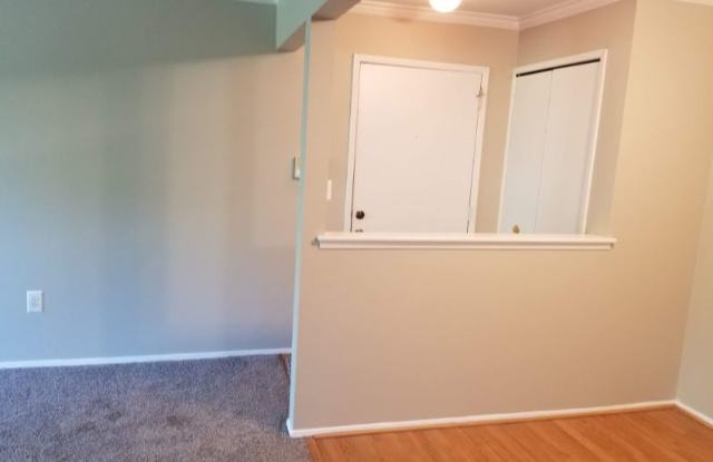 44419 Savery Dr 132 Gallery 4