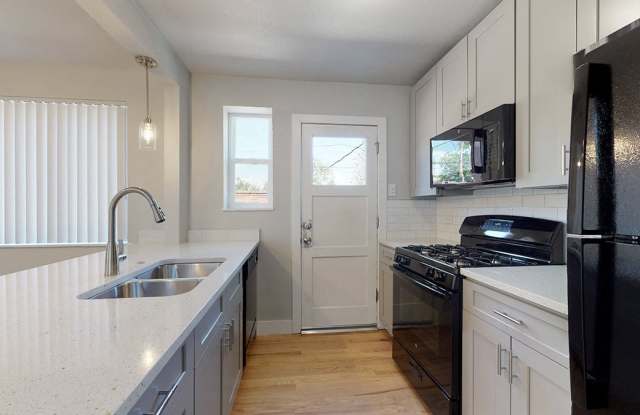 Harrison Apartments photos photos