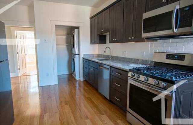 HOT BROOKLINE LISTING!!!!! photos photos