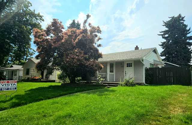 Very Cute Midtown Coeur d'Alene House photos photos