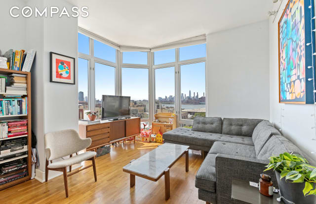 200 Franklin Street - 200 Franklin Street, Brooklyn, NY 11222