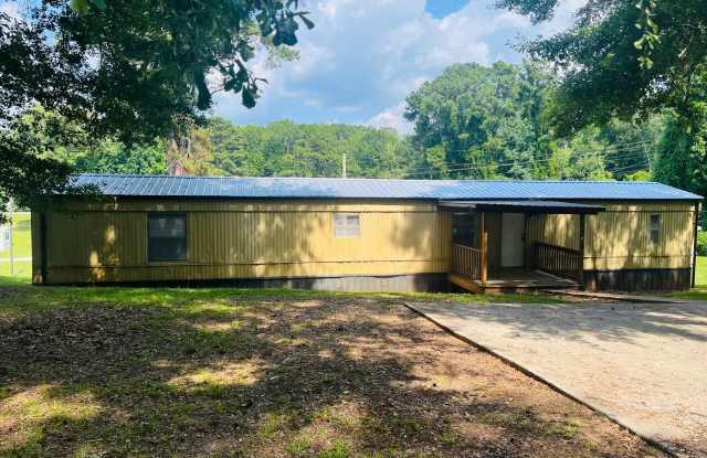 Welcome home! Great location! 3 bed, 2 bath, large kitchen, parking for 2, lots of green space, W/D hookups, must see! photos photos