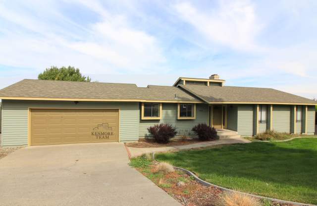 5 Bedroom, 3 Bath Home in Kennewick photos photos 5 Bedroom, 3 Bath Home in Kennewick photos photos