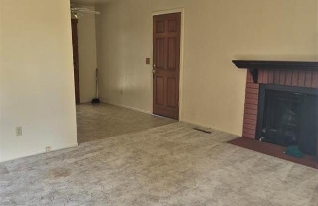 3550 Ironwood Place Gallery 3