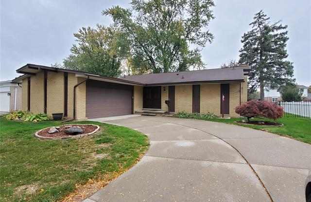 37077 MUNGER Drive - 37077 Munger Street, Livonia, MI 48154