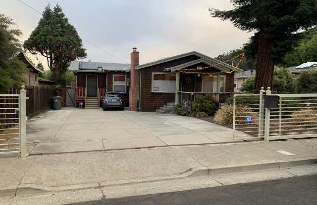 3951 Altamont Avenue photos photos