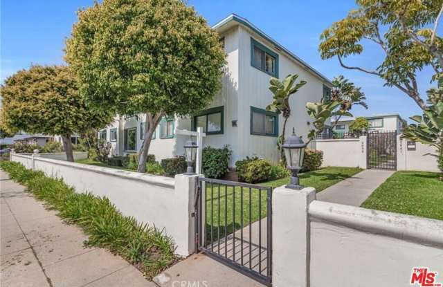 2033 Euclid St photos photos