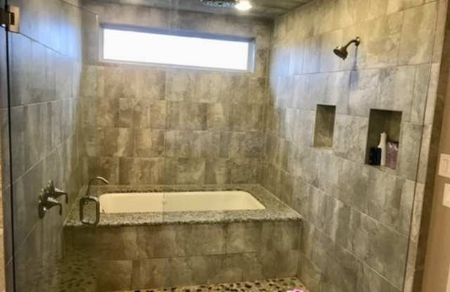 1840 Halifax South - 1840 Halifax St, Roanoke, TX 76262