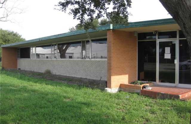 502 McCampbell - 502 McCampbell Rd, Corpus Christi, TX 78408