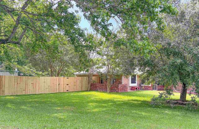 16744 Overland Stage Dr Gallery 2