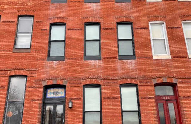 1815 Park Ave Unit 3 Gallery 2