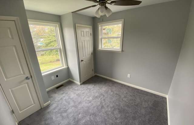 2605 MAPLE Avenue photos photos