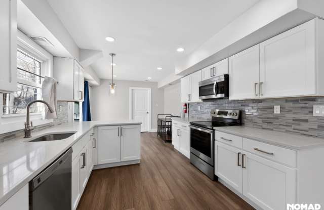 Spacious 4BR House in Willingboro photos photos