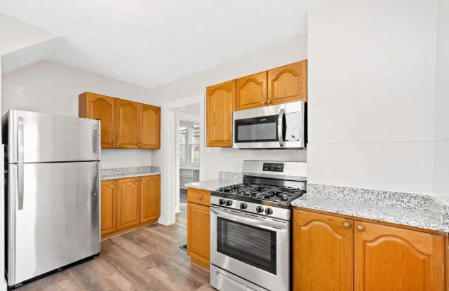 Stunning 3 bedroom home in Ambridge available August 1! photos photos