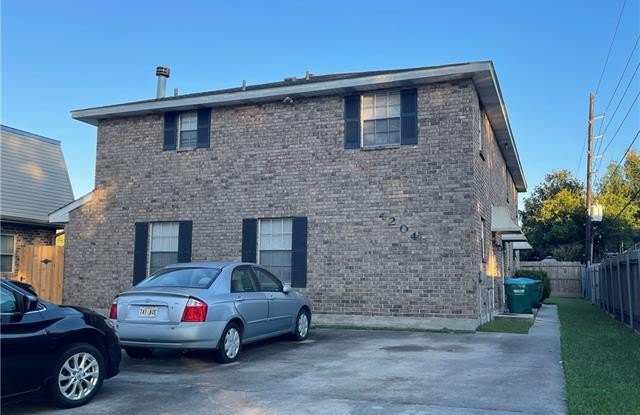 4204 CHATEAU Boulevard photos photos