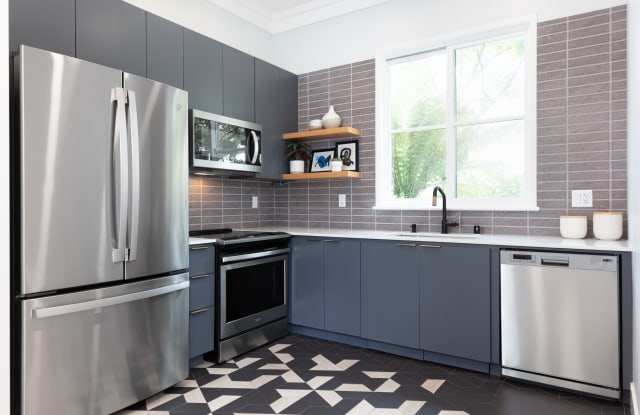 Bridgepointe Apartment Homes photos photos