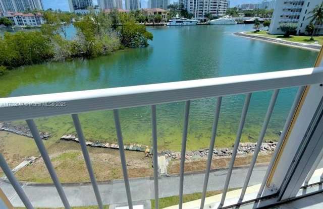 2930 Point East Dr - 2930 Point East Drive, Aventura, FL 33160