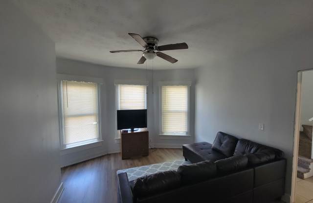 47 Burlington Avenue photos photos