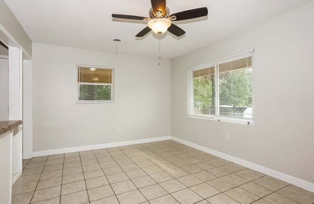 2919 Audubon Court Gallery 3