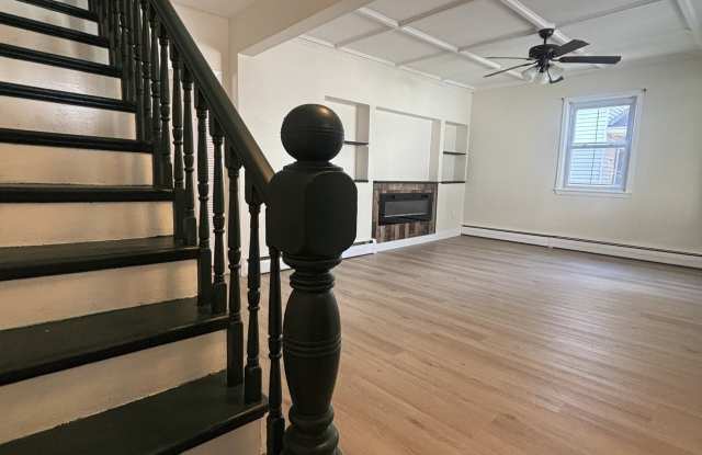 161 Cliff Street - 161 Cliff Street, Norwich, CT 06360 161 Cliff Street - 161 Cliff Street, Norwich, CT 06360