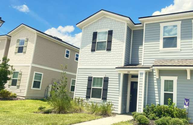 Charming 2-Bed, 2 and half-Bath Townhouse for Rent photos photos