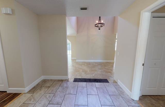 2030 BENT PINE CT Gallery 3