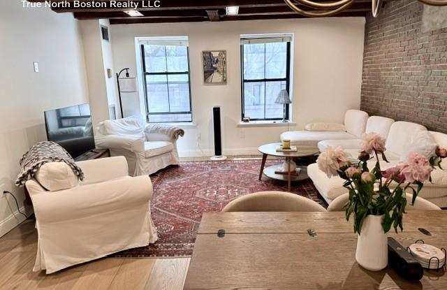 120 Commercial St. photos photos