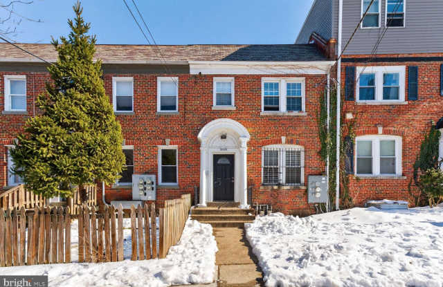 1618 18TH Street SE unit: 1 photos photos 1618 18TH Street SE unit: 1 photos photos