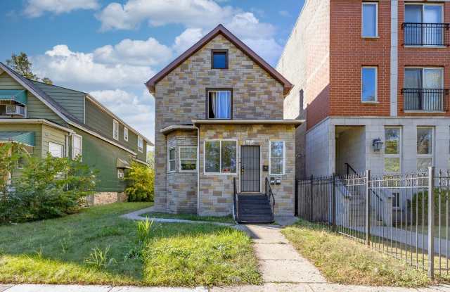 6812 S Lafayette Avenue photos photos