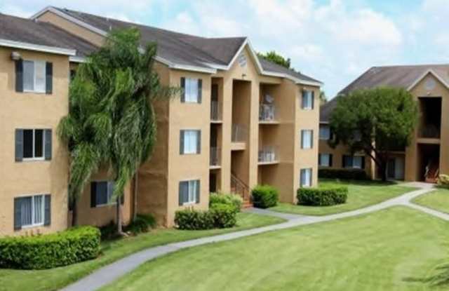 Palmetto Place Gallery 4