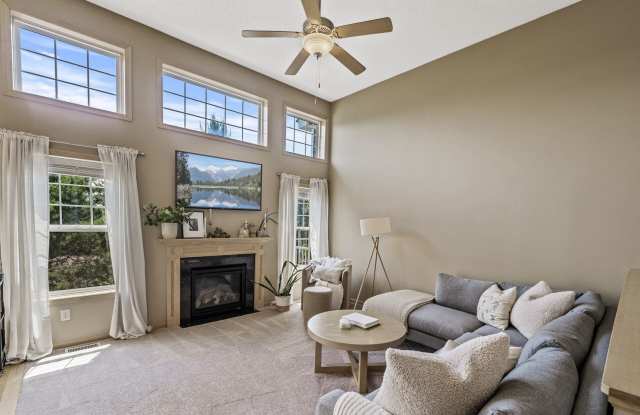 Spacious 3-Bedroom Townhome in Prime Savage/Prior Lake Location - 7147 153rd Terrace, Savage, MN 55378