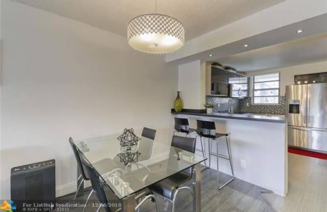8409 Forest Hills Dr - 8409 Forest Hills Drive, Coral Springs, FL 33065