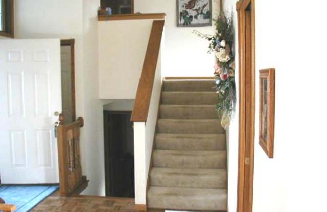15887 Garrett Dr Gallery 3
