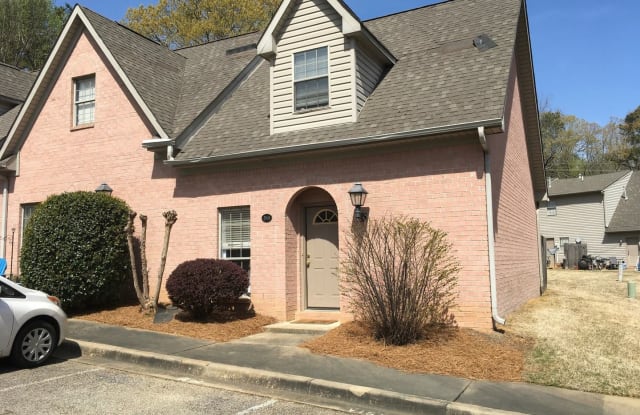 203 Emilee - 203 Emilee Ln, Oxford, MS 38655