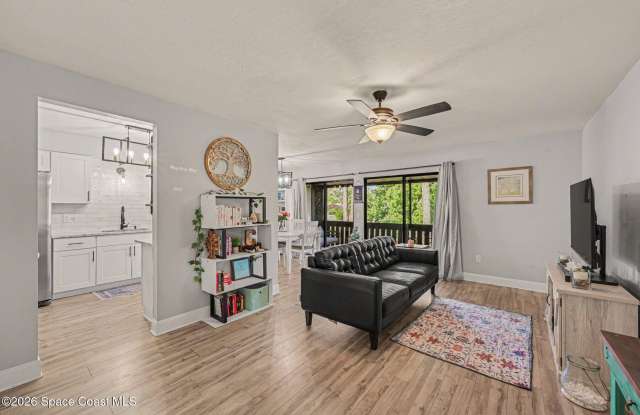9017 Scarsdale Court Gallery 3