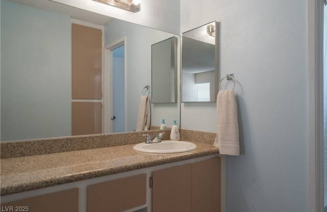 7250 Hardtack Circle Gallery 4