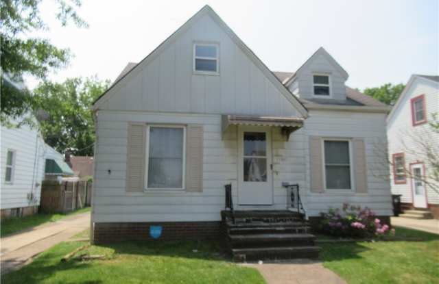 11901 Wayland Avenue photos photos