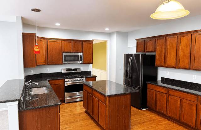 50406 Black Horse Ln Gallery 2
