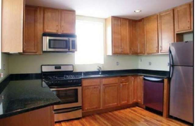 2441 N. Kildare photos photos
