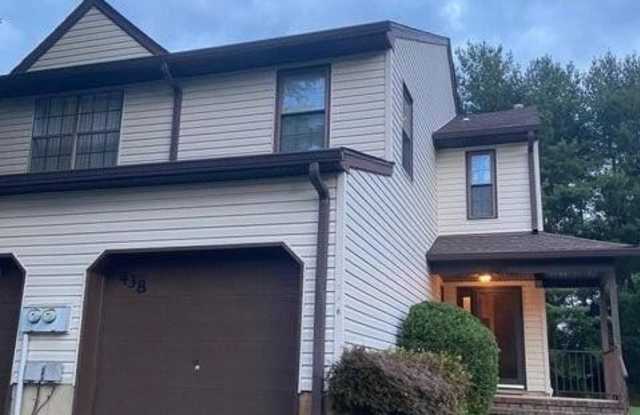 438 Oak Knoll Drive unit: 438 photos photos