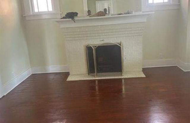 8627 Dexter Avenue Gallery 2