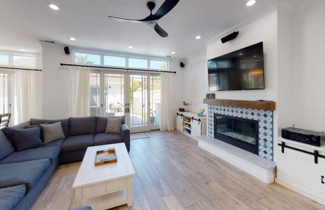 Coastal Home with Casita, pool and spa - 602 Margarita Avenue, Coronado, CA 92118