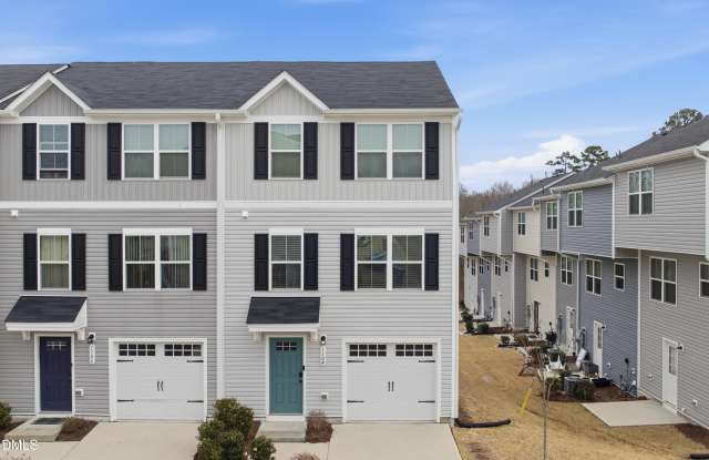 1104 Brimstone Way photos photos