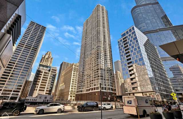 405 N WABASH Avenue - 405 North Wabash Avenue, Chicago, IL 60611