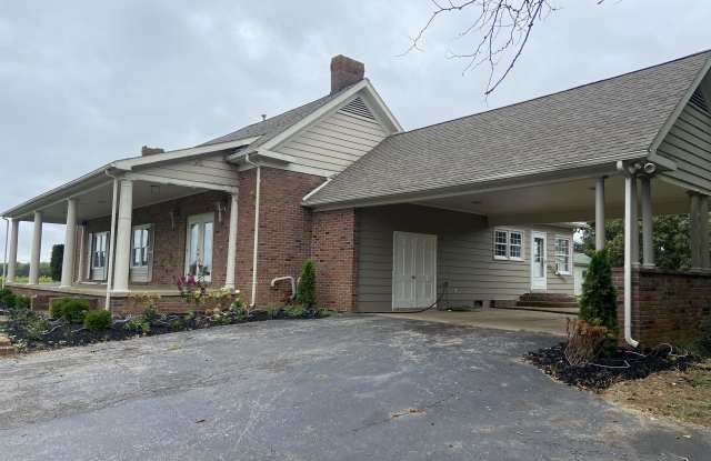 11495 Guthrie Road - 11495 Guthrie Road, Todd County, KY 42234