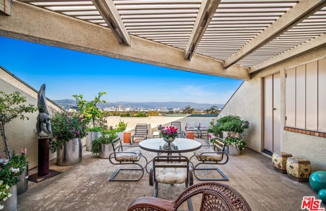 2278 CENTURY Hill - 2278 N Century Hill, Los Angeles, CA 90067