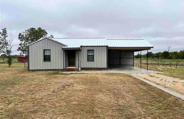 2 Bed 1 Bath County Home Close To Town! - 202 Farm to Market 367, Wichita County, TX 76367