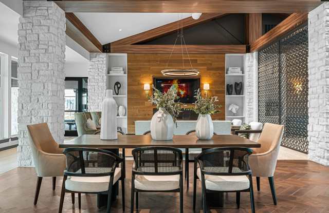 The Darby Gallery 4