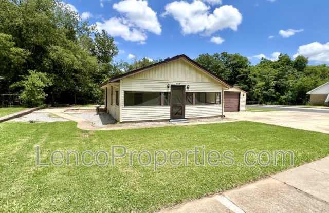 327 S Ponca Ave photos photos